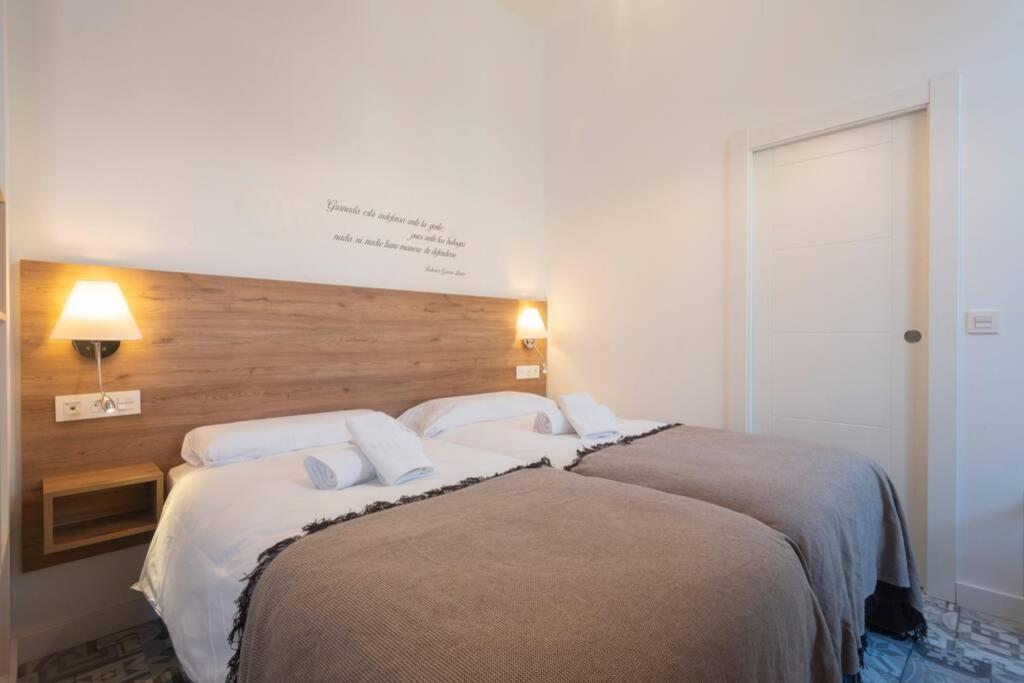 グラナダRosarioseis Loft Mirador De Moraymaアパートメント エクステリア 写真